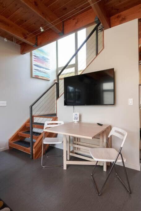 Holiday home #stayinmydistrict Buckman Open Loft-style Townhome Portland