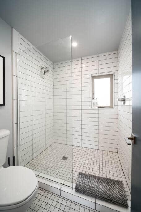 #stayinmydistrict Buckman Open Loft-style Townhome Portland