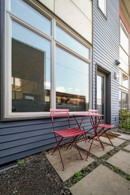 Holiday home #stayinmydistrict Buckman Open Loft-style Townhome